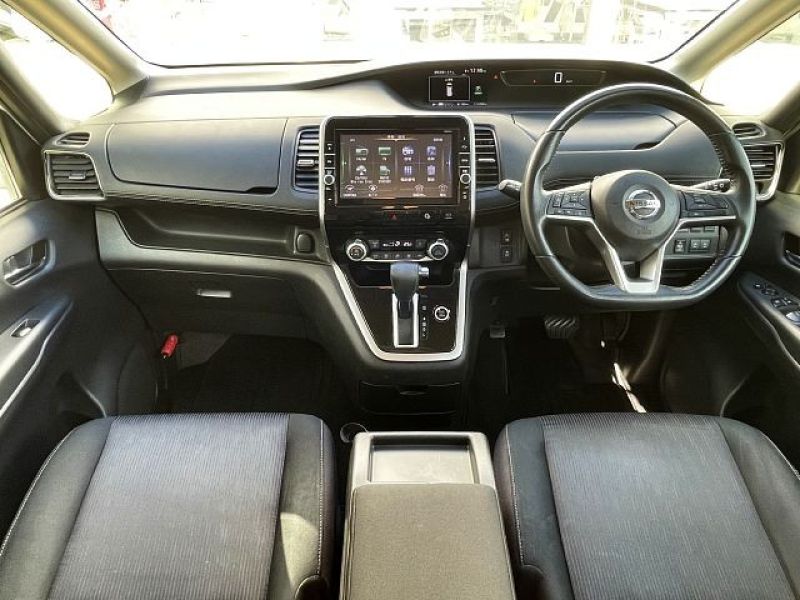2016 NISSAN Selena 